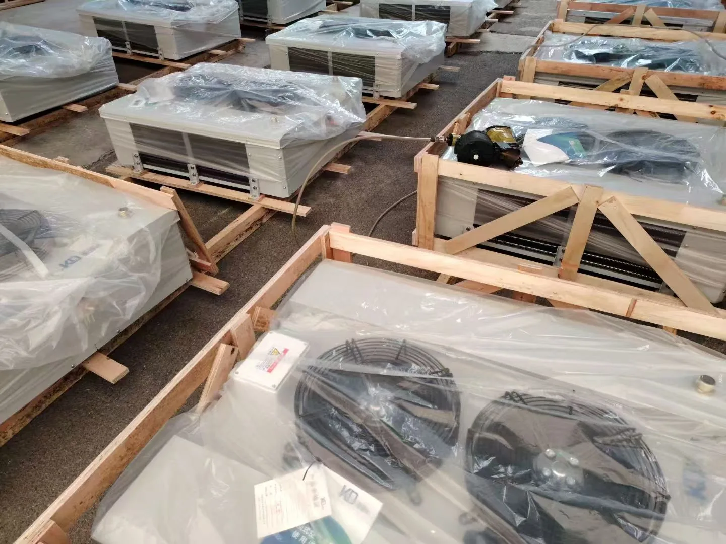 Air coolers protected for packing