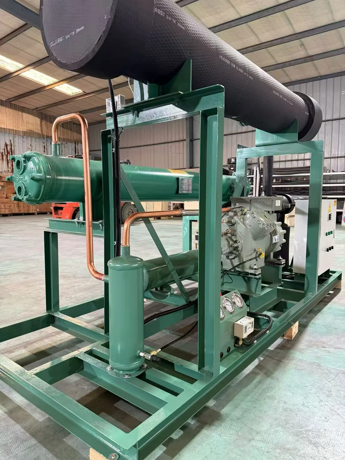 Open-frame refrigeration unit with pipework